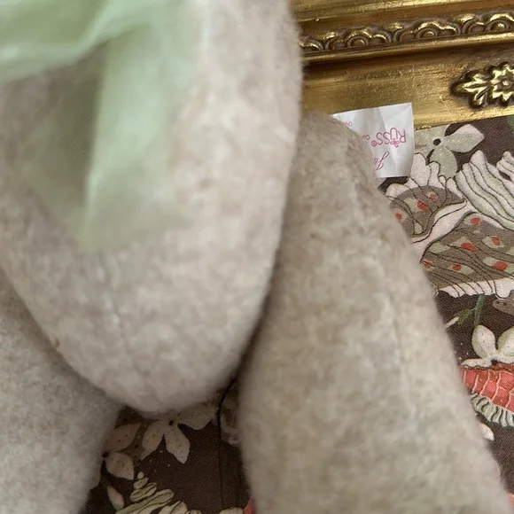 “Hazel” Russ the Judy Lynne Collection Plush Bunny Rabbit Green Bow 17”-Vintage - Picture 3 of 8